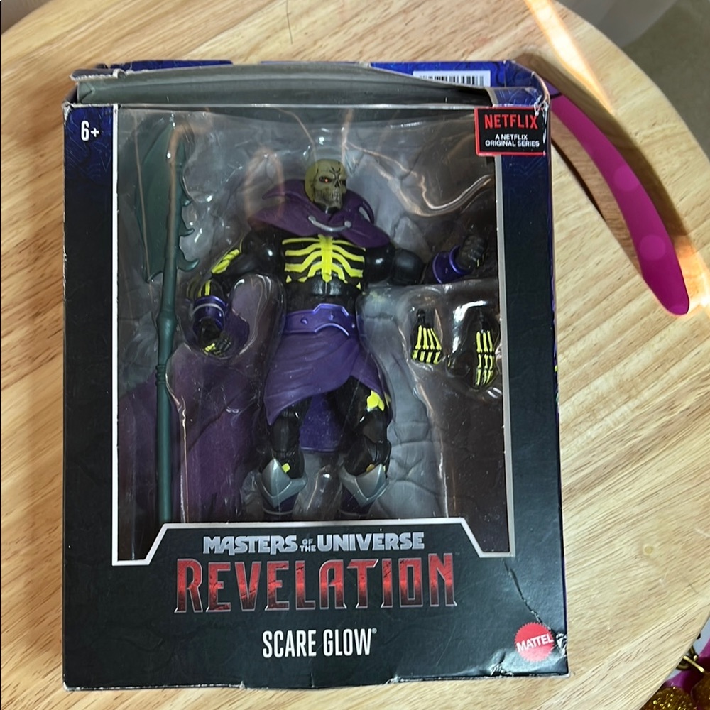 Mattel Masters of the Universe Scare Glow Figure - Black and Purple